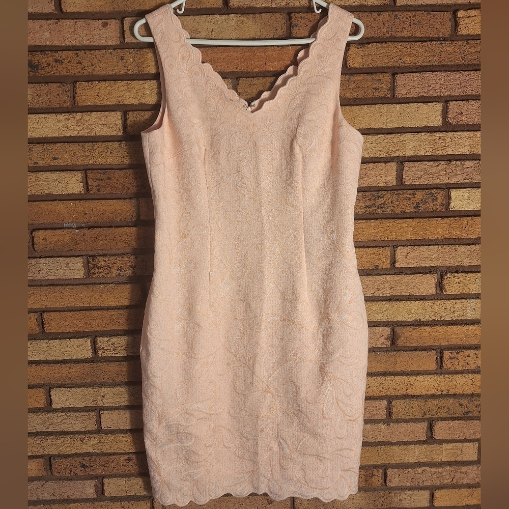 Antonio Melani Size 8 Peach Sleeveless Dress